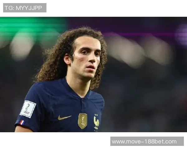 桑德兰重启谈判力争一月引进拉齐奥中场贡多齐